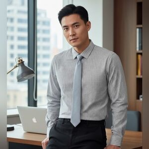 $75 NWT Nick Graham Men's Modern-Fit Stretch Dress Shirt and Tie Set